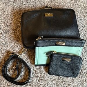 LYMIA Trifecta in En Pointe